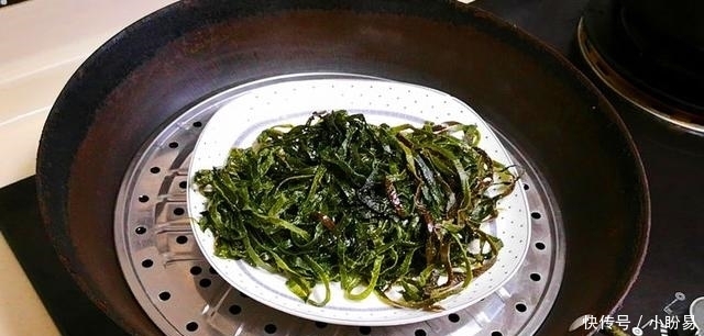海带丝不会拌?提前做好3步骤,无腥味爽口还有嚼劲