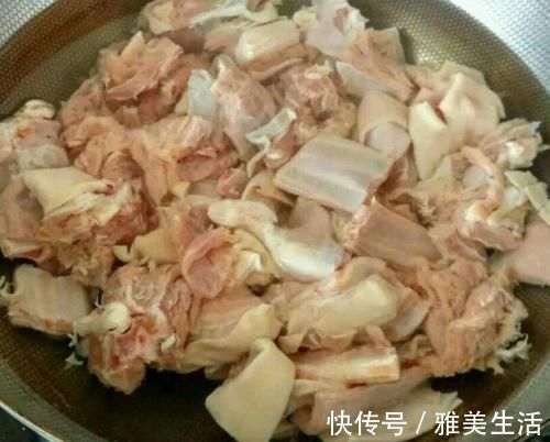 羊肉|在家炖羊肉时,这3样东西一定要放,汤浓肉香,一点膻味也没有
