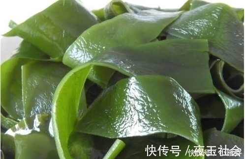 泡海带时,直接用水泡就“废”了,跟着我做,海带干净无腥味