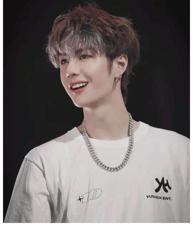 king|王一博《这就是街舞》圈粉《登场了！洛阳》汪涵探班王一博很温馨