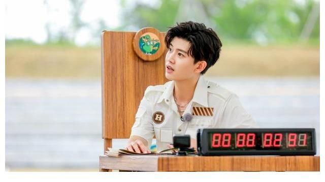 陈飞宇|什么是“白驹过隙”“俯仰之间”？这些实验全弄明白了