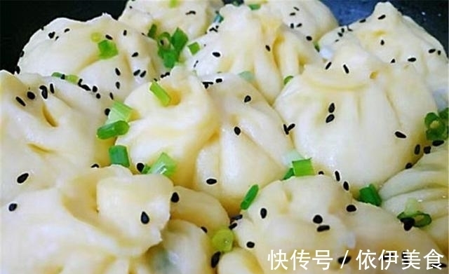 好吃|生煎包最简单好吃的做法，又酥又脆又多汁，咬一口满嘴香