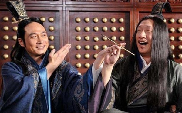 陪葬|历史上的不败战神,为功名杀妻,死后还拉70家贵族陪葬,如今一县以他命名