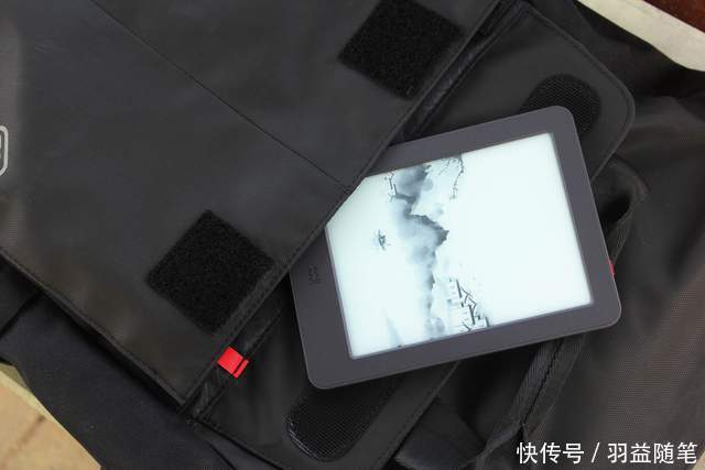 翻开包包给你看,短途出行都带些什么?超级实用的随身好物分享!