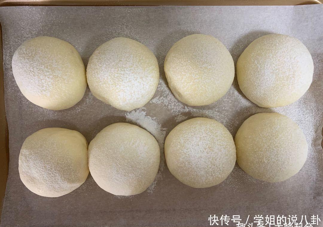 再也|自从学会面包了配方,再也没进过蛋糕店,奶香浓郁,放3天还柔软