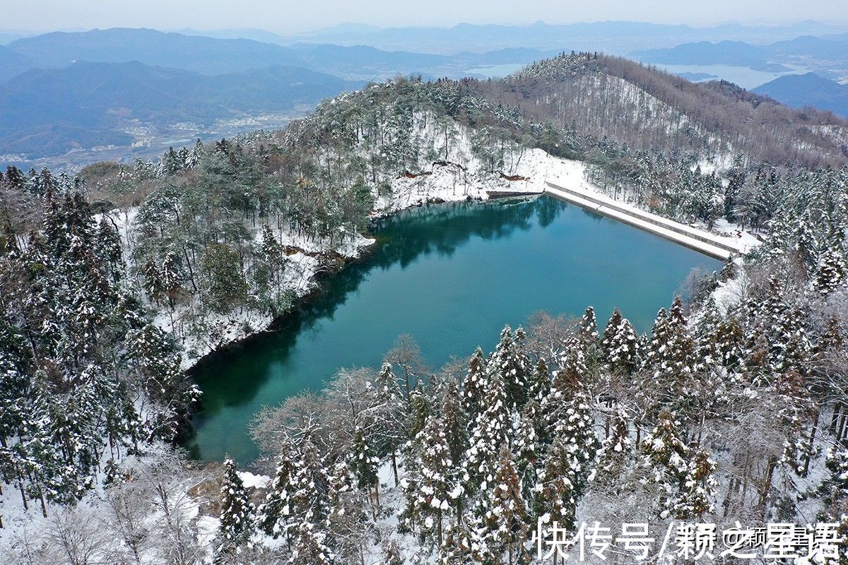 鹿亭乡|宁波赏雪胜地，东岗天池，林海雪原，天然滑雪场