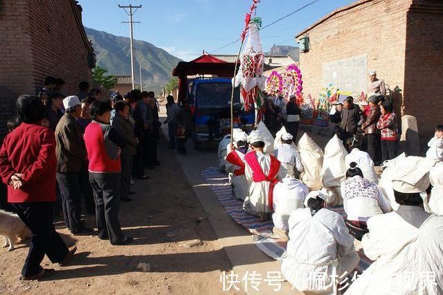 正月初七为人日,记得“3吃2做1不做”,人气冲天,家和万事兴