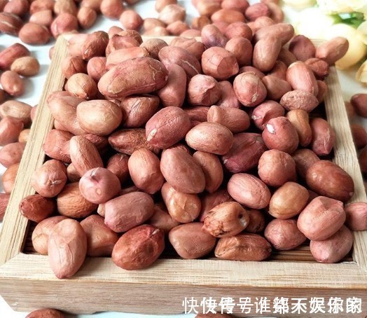 小米煮粥|花生和此物一起煮,睡眠好了,夜里越睡越香,不想皮肤显老可试试