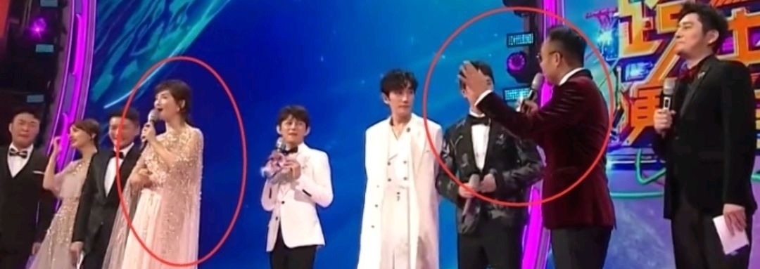 何炅對謝娜冷淡是意料之中的事,誰都會對一直消耗自己的人厭倦