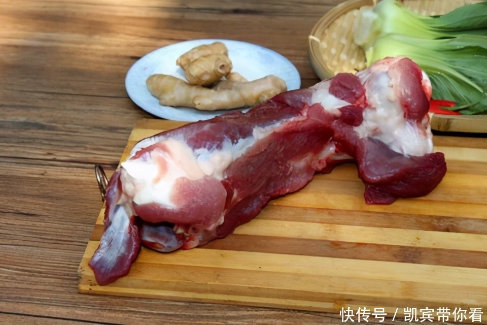 天冷了,少吃猪肉多吃它,钙是鸡蛋的6倍,才15元1斤,太香了