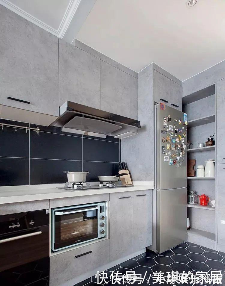 衣帽间|47㎡长条形单身公寓，小空间大利用，还挤出一个衣帽间