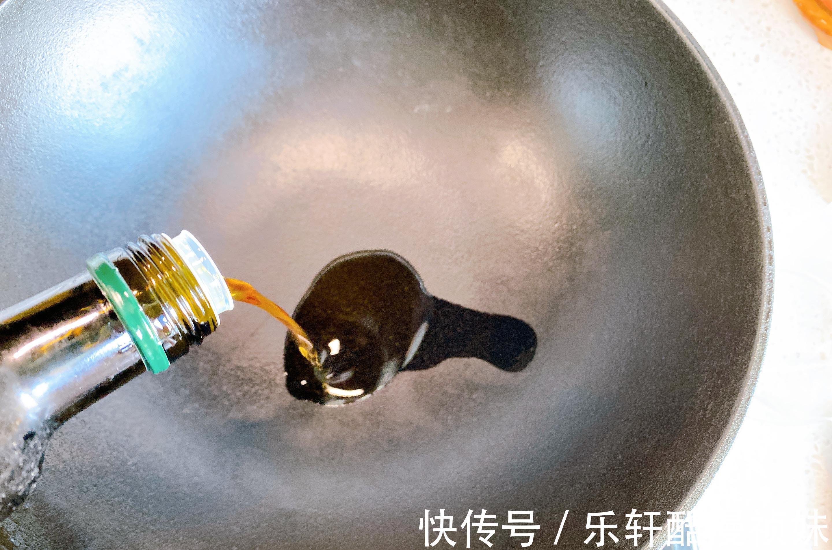 重点|烧南瓜最好吃的做法，2个重点，粉糯香甜入味，比肉还好吃超下饭