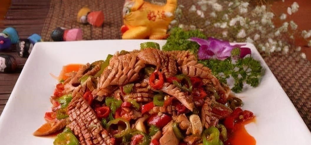 处理猪腰子,学会这三步,腥臊味立马能去除,很多人还不知道