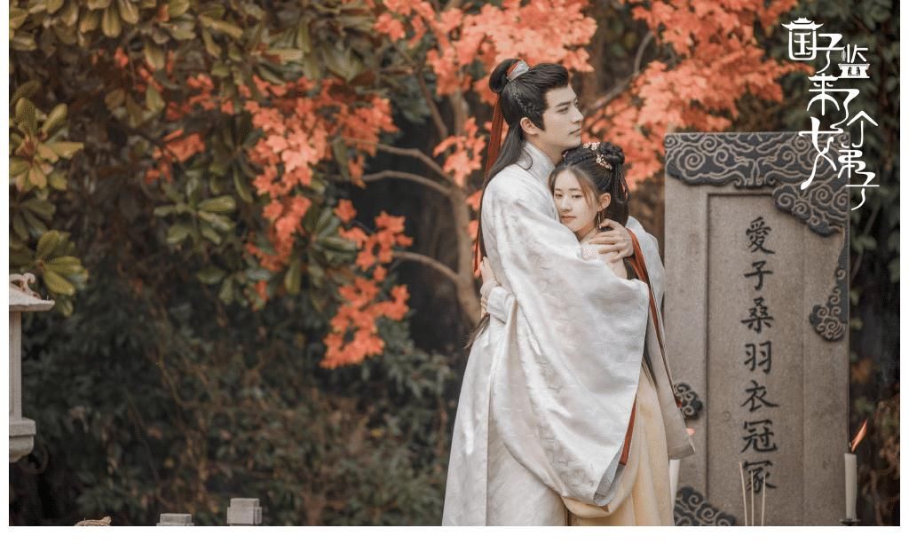 國子監(jiān)來了個(gè)女弟子|趙露思和徐開騁亮相《快樂大本營》，兩人同臺合唱，趙露思好嬌小