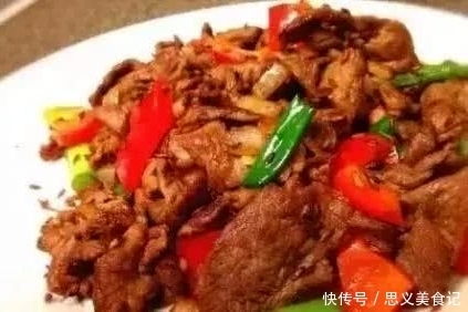倒入|简单又实惠的家常菜,我家隔三差五的吃,香辣解馋特下饭,吃不够