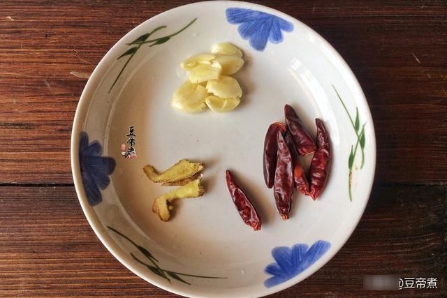 小菜|家常小菜一道,花费不超过10块钱,不管是下饭下粥还是下酒都适合