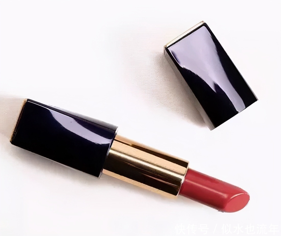 还在犹豫不决如何选择口红？据说每个女神化妆台上都拥有这些唇膏