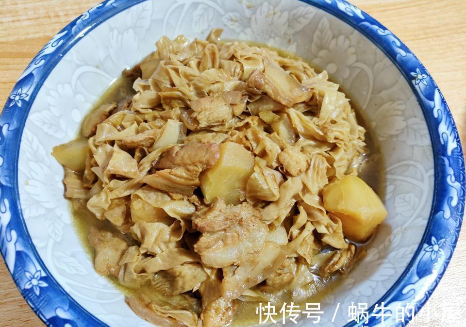 北京一家四口晚餐，三菜一汤20多块钱，营养多好消化不浪费