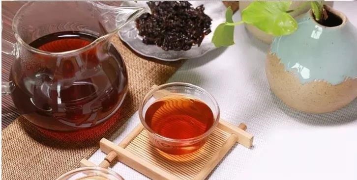 时珍|常饮茶是一种坏习惯,茶其实是一种有慢性毒性的药物