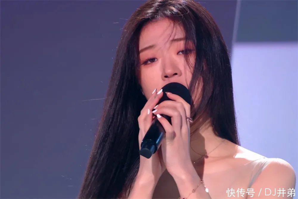 张碧晨|她再不夺冠,下季《好声音》恐怕真没人看了