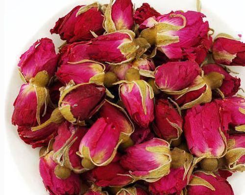 皮肤|玫瑰花和它一起泡,每天一杯,排污血,子宫光滑,皮肤细腻显年轻