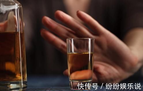 食物疗法|比肥肉还“历害”的5种食物,胆固醇含量高,越吃血管越狭窄