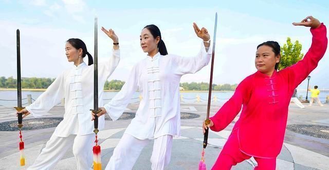 长寿|长话短说:50岁后,身体若有4种表现,很遗憾,长寿也许和你无缘