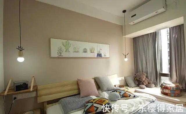 隔断|50㎡小户型单身公寓,巧用玻璃门作隔断,一个人住太舒服了