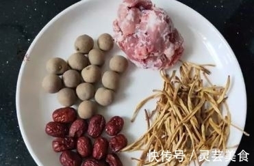 桂圆|失眠最怕这道汤,隔2天喝1碗,一觉睡到自然醒,想睡不着都难