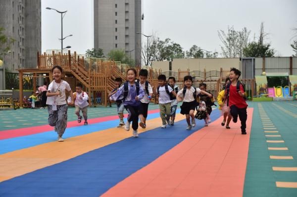 入学|太原市推行入学准备和入学适应教育