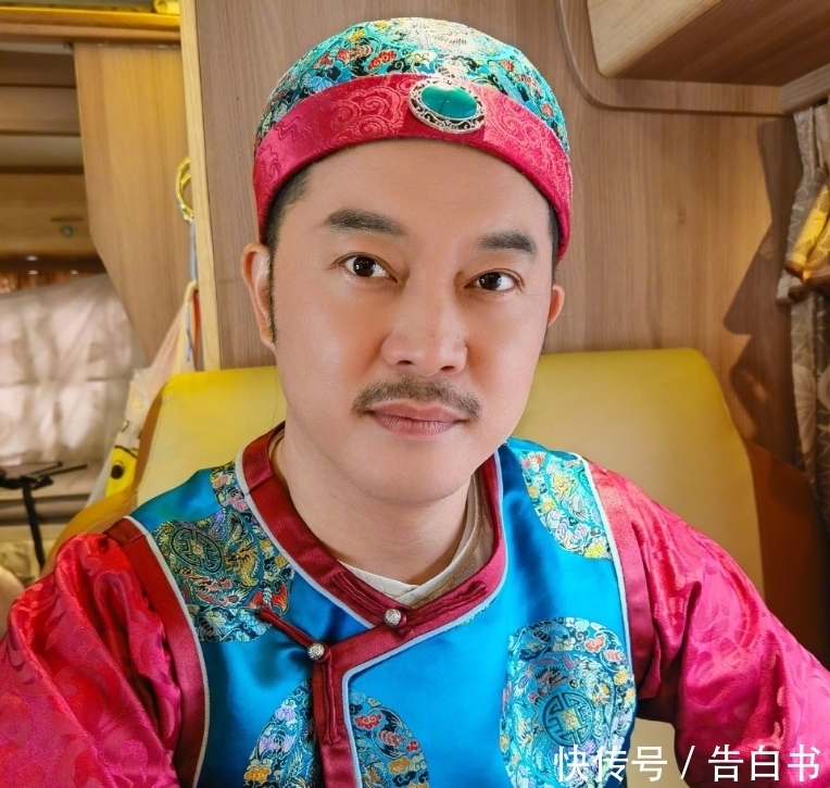 女装|《萌探》集体穿古装,杨紫瘦成“锥子脸”,黄子韬穿女装我看呆了