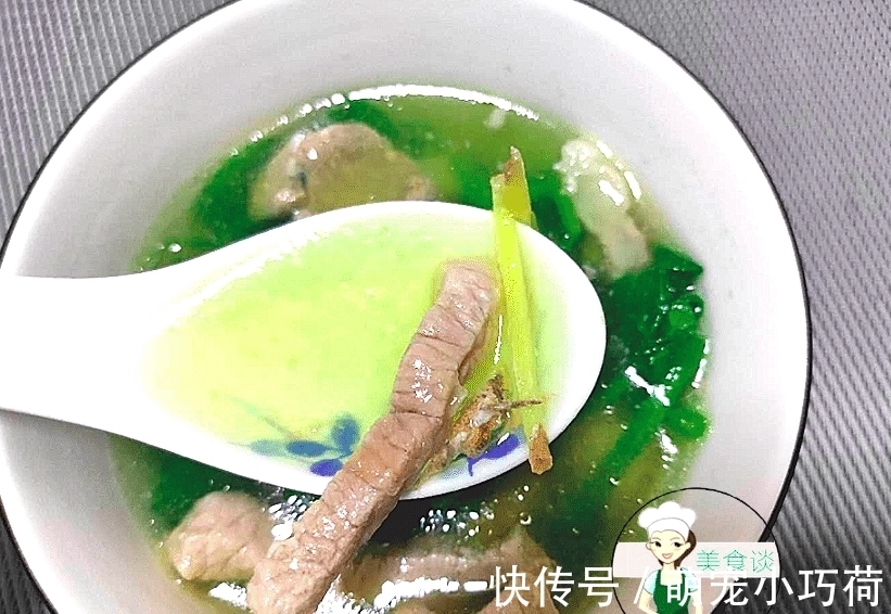 秋天,遇到这菜我从不手软,维C含量比西兰花还高,正当季要多吃