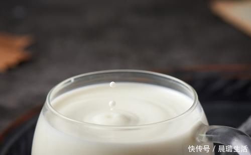 纯牛奶|挑选牛奶时，认准包装上这些字，不管什么牌子，是纯牛奶