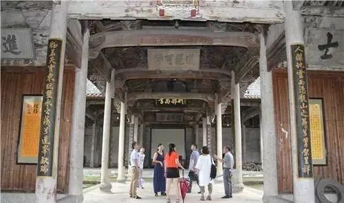 探村浙江东阳｜李宅古村，明清古建恢弘，荷花水灯绚丽