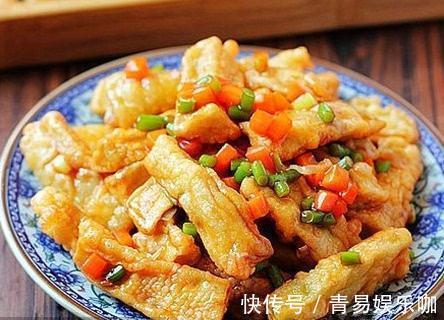 蒜苗节|营养丰富的家常菜，做法简单，超级下饭，大人小孩吃了还想吃