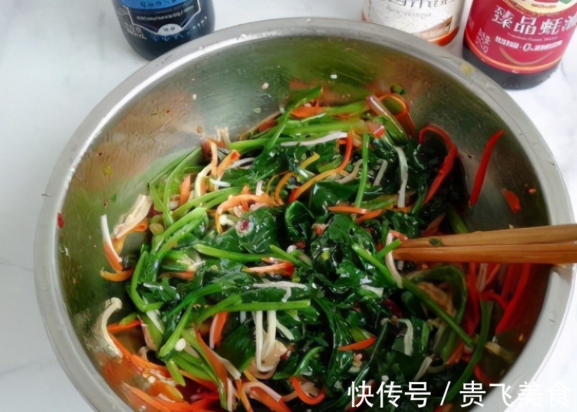 搅拌均匀|减肥别只会节食,推荐一道减脂菜,酸辣开胃味道鲜,好吃又解腻!