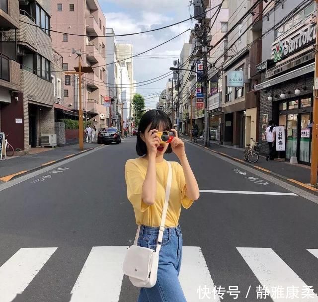 泰迪卷+仙女裙,漏耳短发+T恤,今夏这么搭时髦炸了洋气又减龄