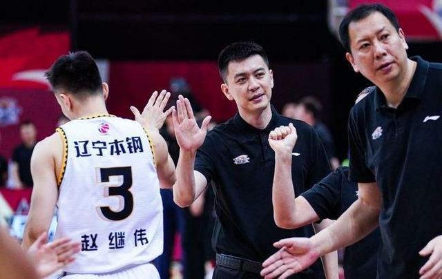 半场|辽宁男篮大胜深圳男篮！杨鸣赛后总结惹众怒，他还是太嫩了