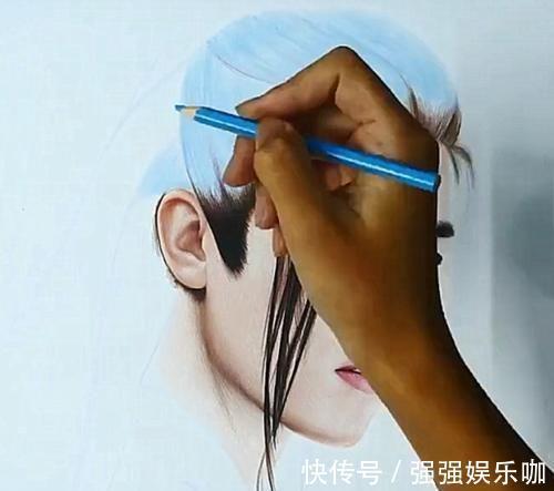 脖子$美术生彩铅绘“魏无羡”,画完脖子的那一刻,小飞侠:真实!