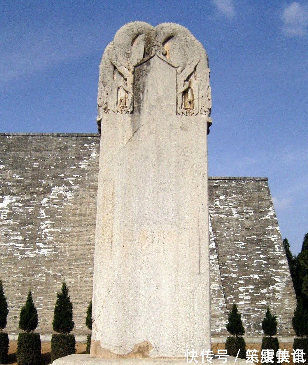 词语$文字都是肉长的:杯葛卑鄙杯中物,碑上悲剧背黑锅