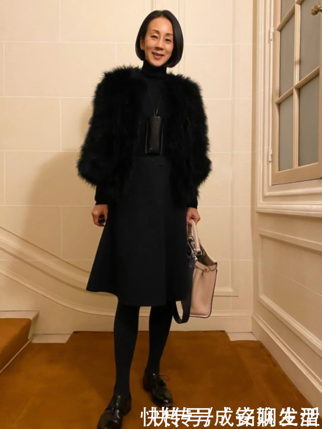 发型|50岁的日本“大妈”气质绝了!简约发型优雅穿搭,洋气时髦减龄