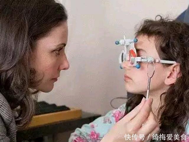 家长|经常玩手机和不玩手机的孩子差在哪,多年研究结果,家长要重视