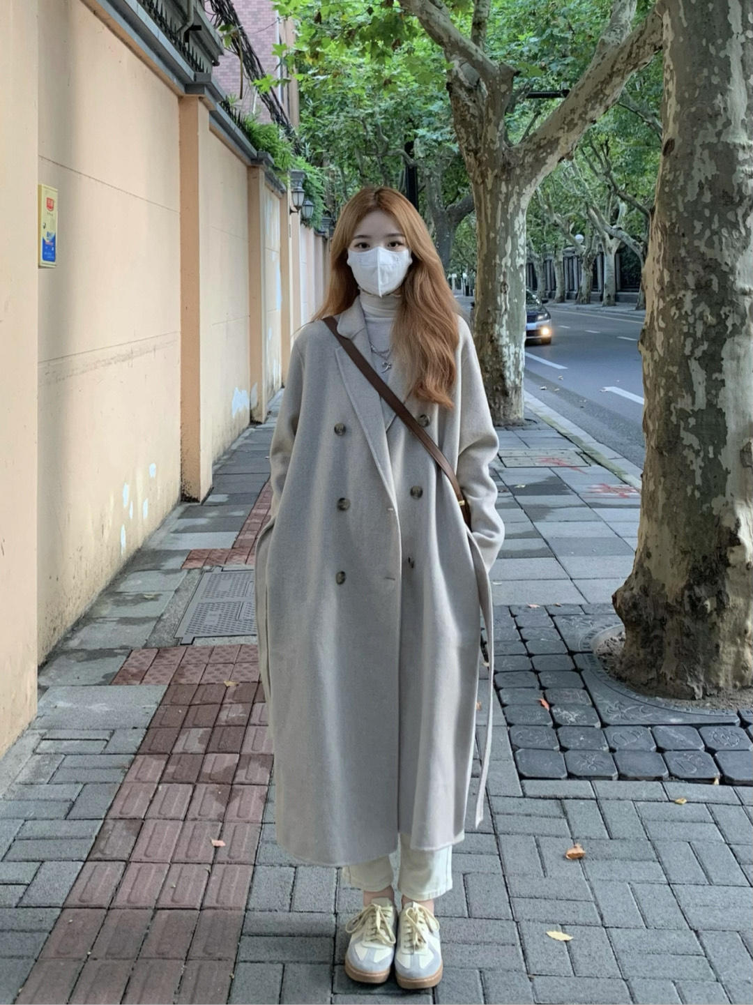 时尚博主|忽冷忽热的季节不知道穿什么?一件毛呢大衣全搞定