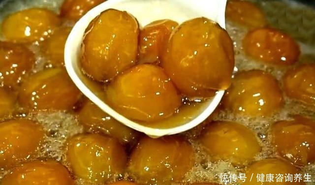 冬天,遇到此果别手软,入锅一煮清甜美味又滋补,每天吃点人精神