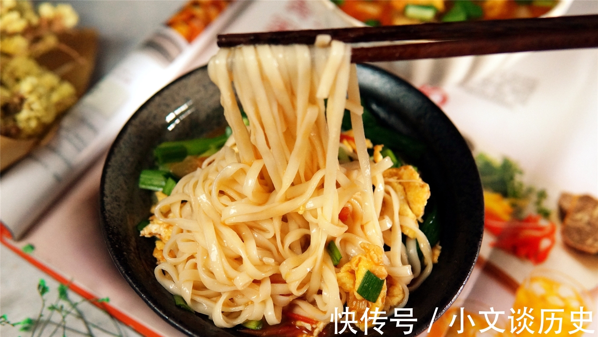 柳州螺蛳粉|煮面条，水开下锅就错了，大厨教你一招，出锅爽滑又劲道，快学学