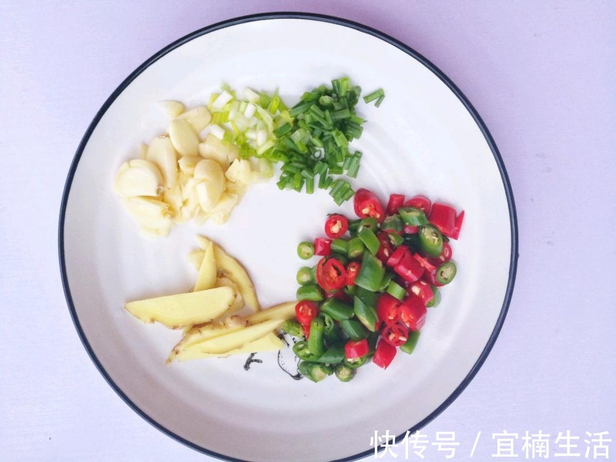 辣椒圈|爱吃冬瓜的一定要看过来,这样做出来的冬瓜比红烧肉还好吃,真香