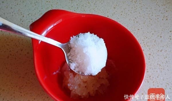 此菜浑身是宝，比鱼鲜比肉香！农村多到吃不完，城里1斤卖25元！