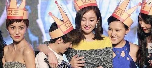 娛樂圈尷尬名場面，忍了陳思誠的公主抱，忍不了郭敬明的“手”