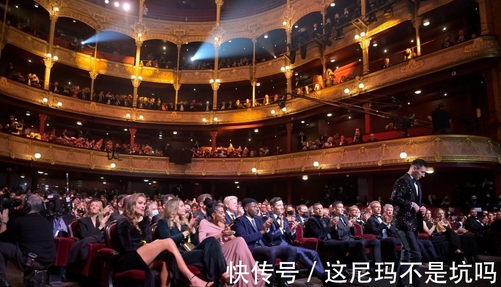 c罗|9座金球打脸C罗？欠梅西2金球引热议：你永远叫不醒一群装睡的人