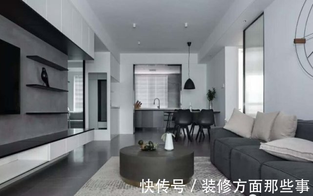 舒适|这个98平空间以黑白灰为主，打造简约时尚又内敛舒适的家